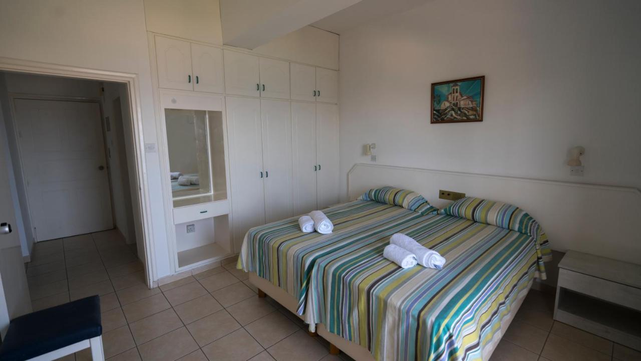 Konnos Bay Hotel Apartments Protaras Eksteriør bilde